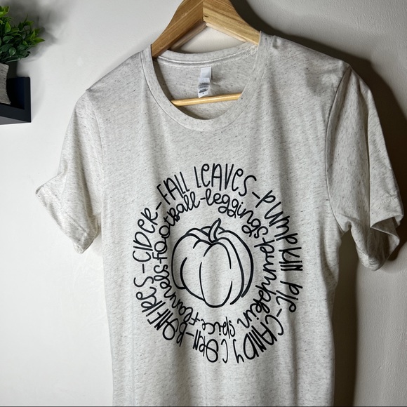 Fall T Shirt Short Sleeve Handmade Size Small Unisex Fit - Picture 3 of 4